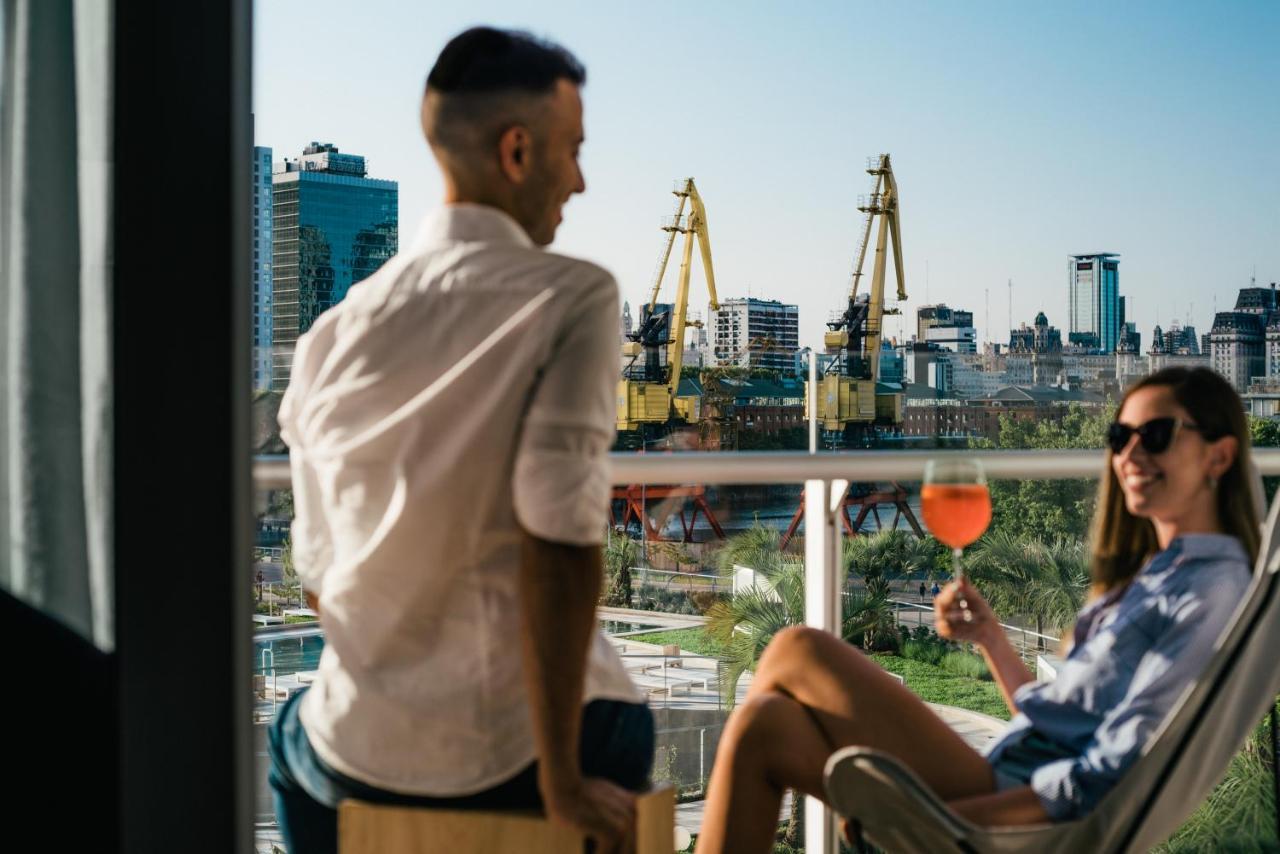 מלון Sls Buenos Aires Puerto Madero מראה חיצוני תמונה View from the balcony of a suite