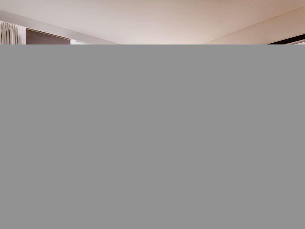מלון Sls Buenos Aires Puerto Madero מראה חיצוני תמונה A 2D image with a Gaussian blur applied